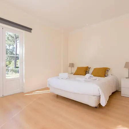 Villa Garidas Titanio - Modern And Spacious 5 Bedroom For 10 - Private Gated Pool *