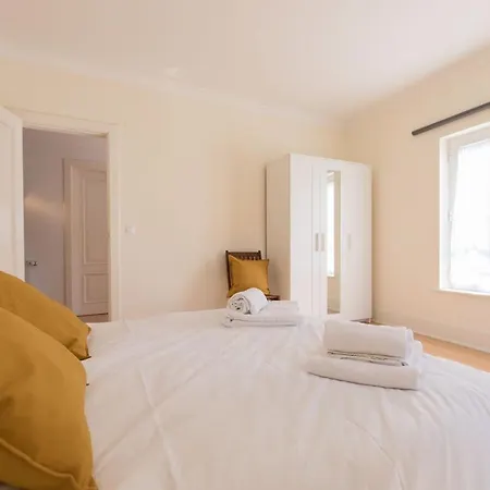 Villa Garidas Titanio - Modern And Spacious 5 Bedroom For 10 - Private Gated Pool Lisboa